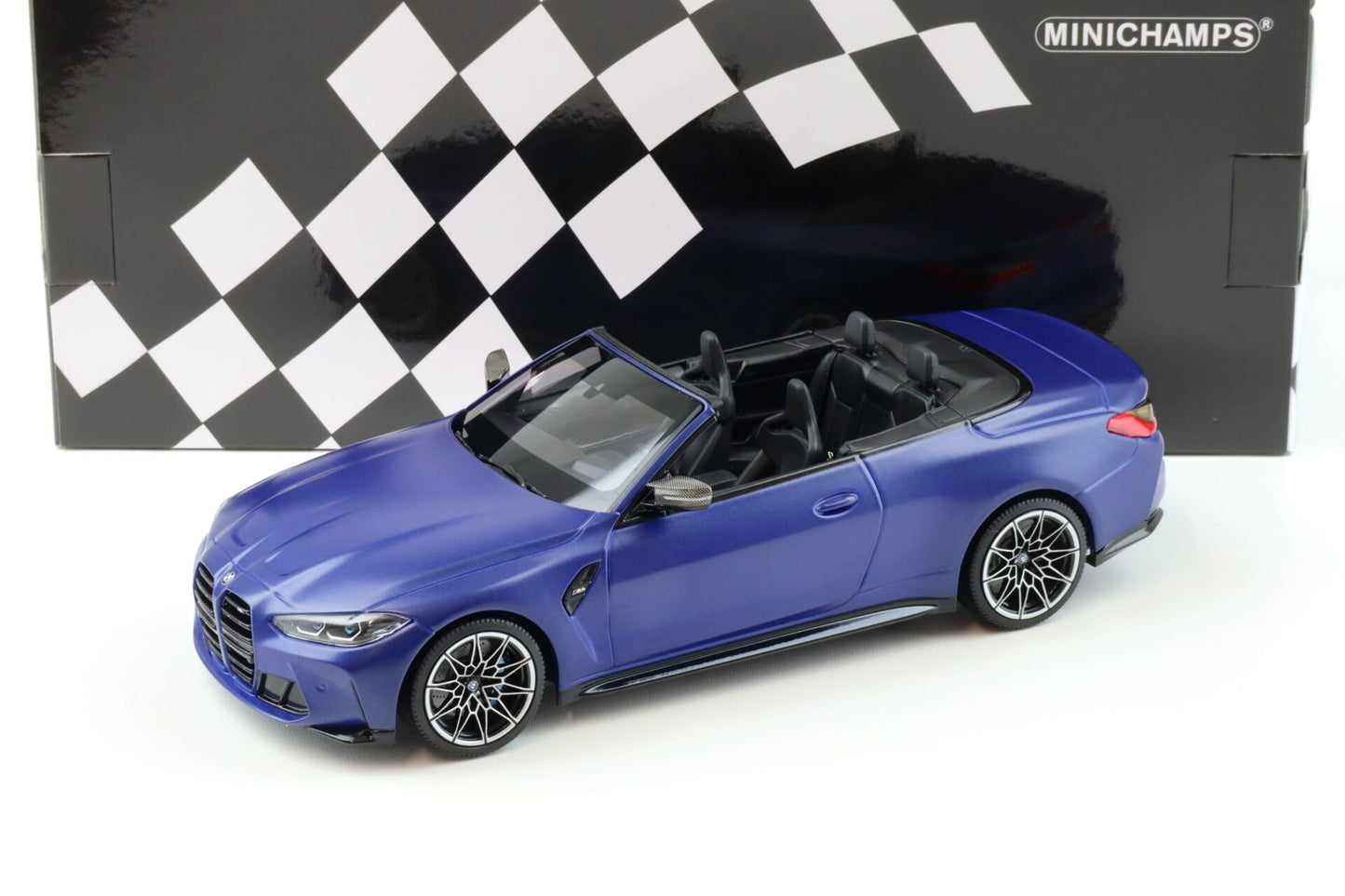 BMW M4 Cabriolet 2021 albastru mat 1/438pcs - 1/18 Minichamps