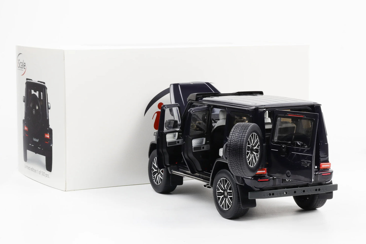 Mercedes-Benz AMG G63 W463 4x4 2022 bleumarin - 1/18 iScale