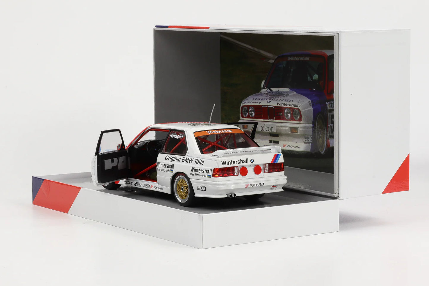 BMW M3 E30 #15 DTM Champion 1989 Roberto Ravaglia - 1/18 Werk83