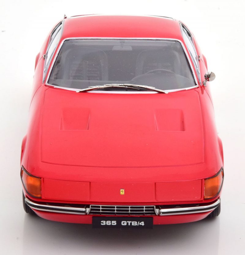 Ferrari 365 GTB/4 1971 rosu - 1/18 KK Scale
