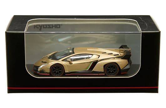 Lamborghini Veneno gold cu vitrina plexiglass - 1/64 Kyosho