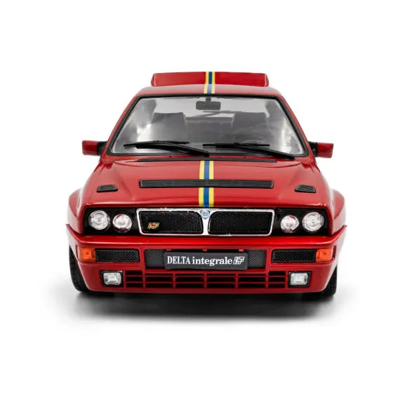 Lancia Delta HF Integrale rosie - 1/18 Solido