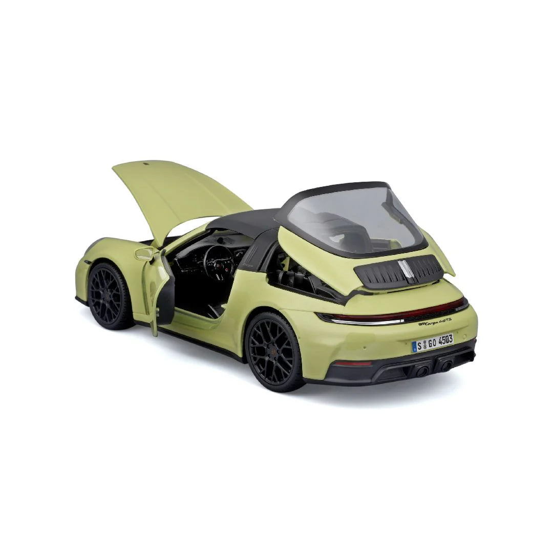 Porsche 911 (992.2) Targa 4 GTS Hybrid 2025 galben - 1/18 Maisto