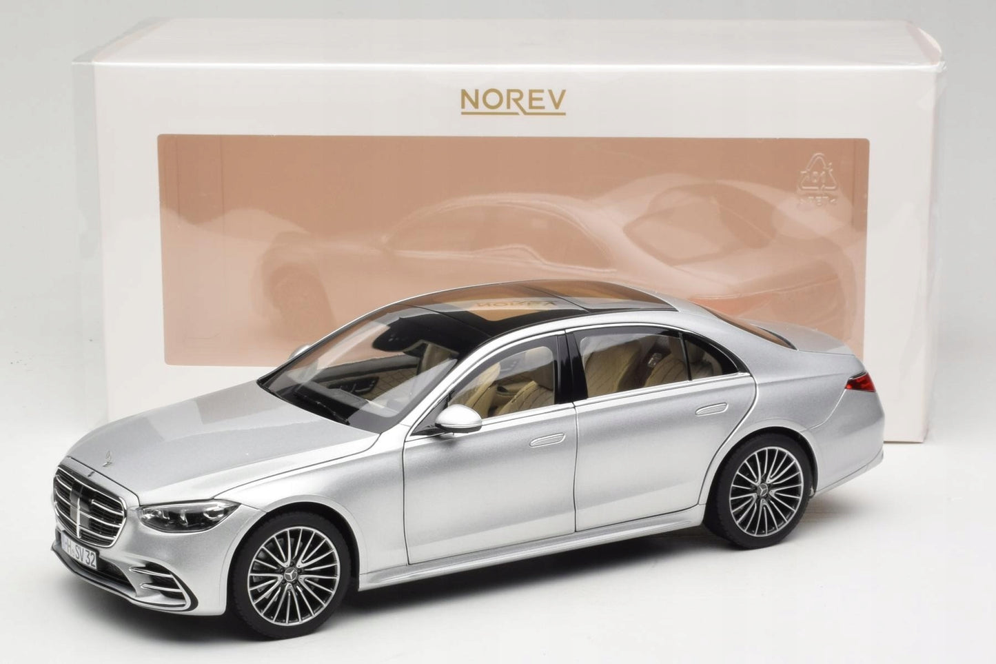Mercedes-Benz S-Class AMG-Line 2021 argintiu - 1/18 Norev