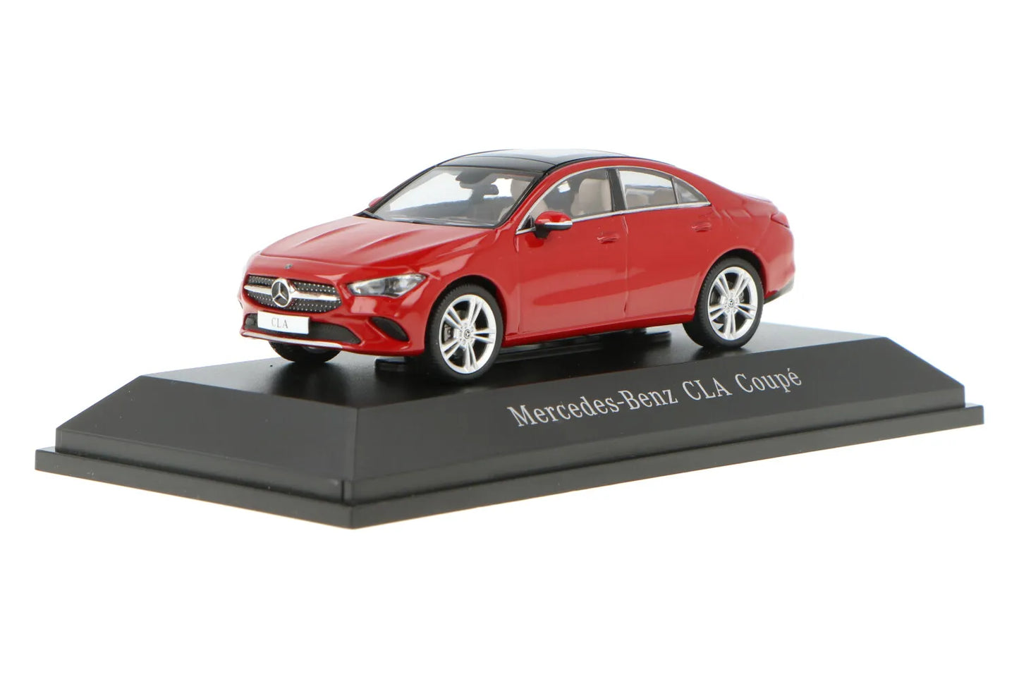 Mercedes CLA Coupe rosu cu vitrina plexiglass - 1/43 Minimax