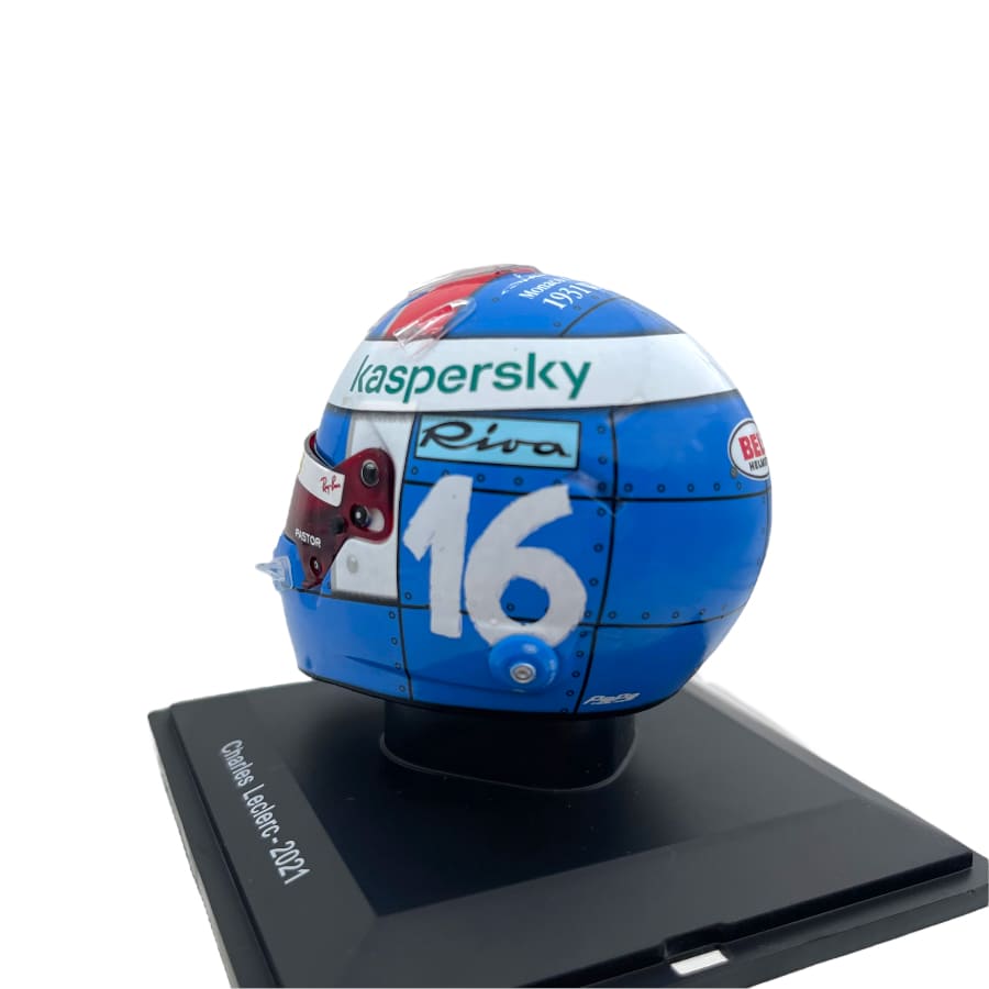 Casca Charles Leclerc Scuderia Ferrari #16 Monaco GP 2021 cu vitrina plexiglass - 1/5 Spark
