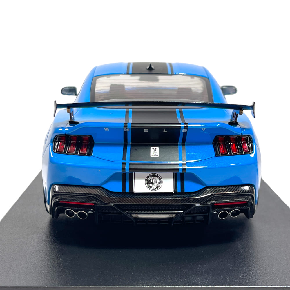 Ford Mustang Shelby super snake albastru - 1/18 Solido