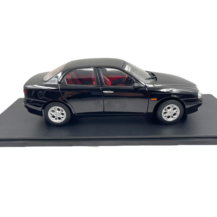 Alfa Romeo 156 2.5 V6 24V neagra 1997 - 1/18 Mitica