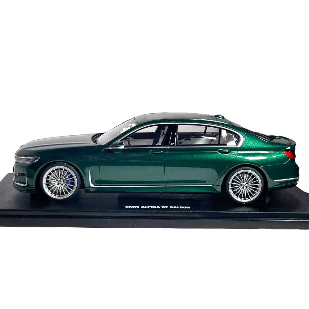 BMW Alpina B7 Saloon verde - 1/18 GT-Spirit