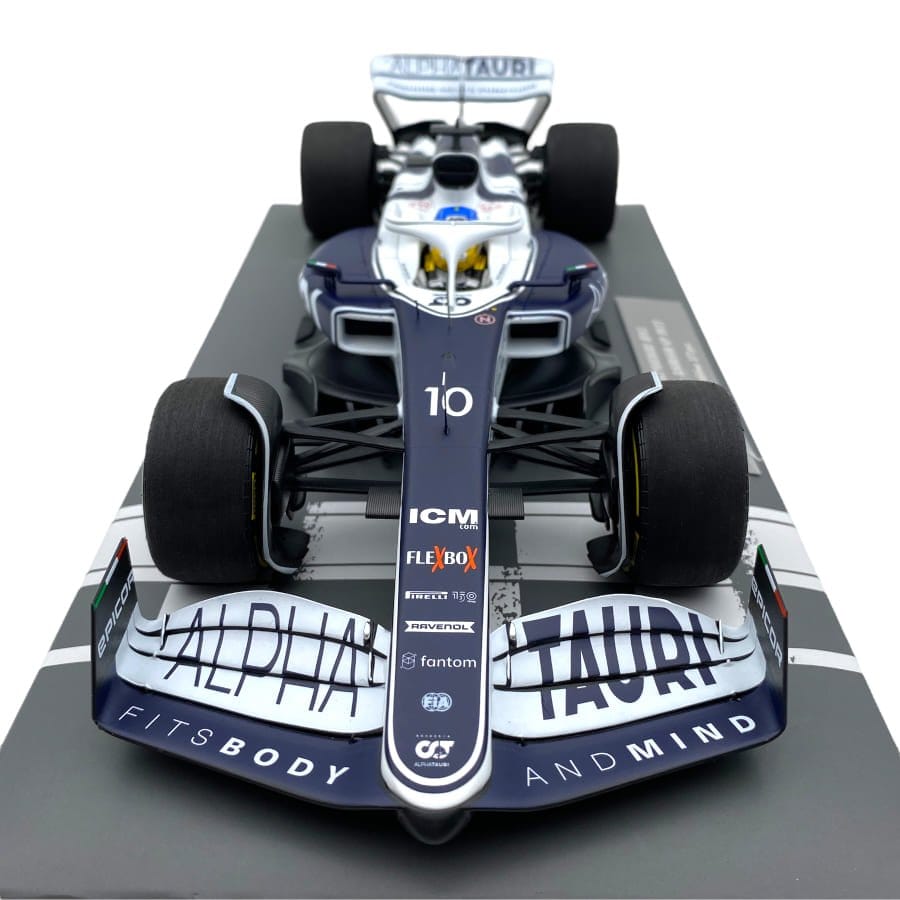 Formula 1 Scuderia Alpha-Tauri AT03 Pierre Gasly Bahrain GP 2022 - 1/18 Minichamps