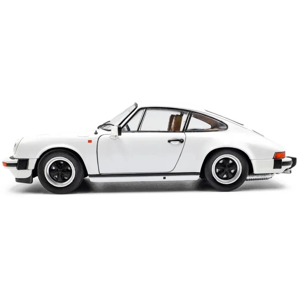 Porsche 911 3.0 SC Grandprixweiss 1974 - 1/18 Solido