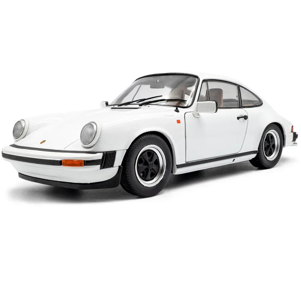 Porsche 911 3.0 SC Grandprixweiss 1974 - 1/18 Solido