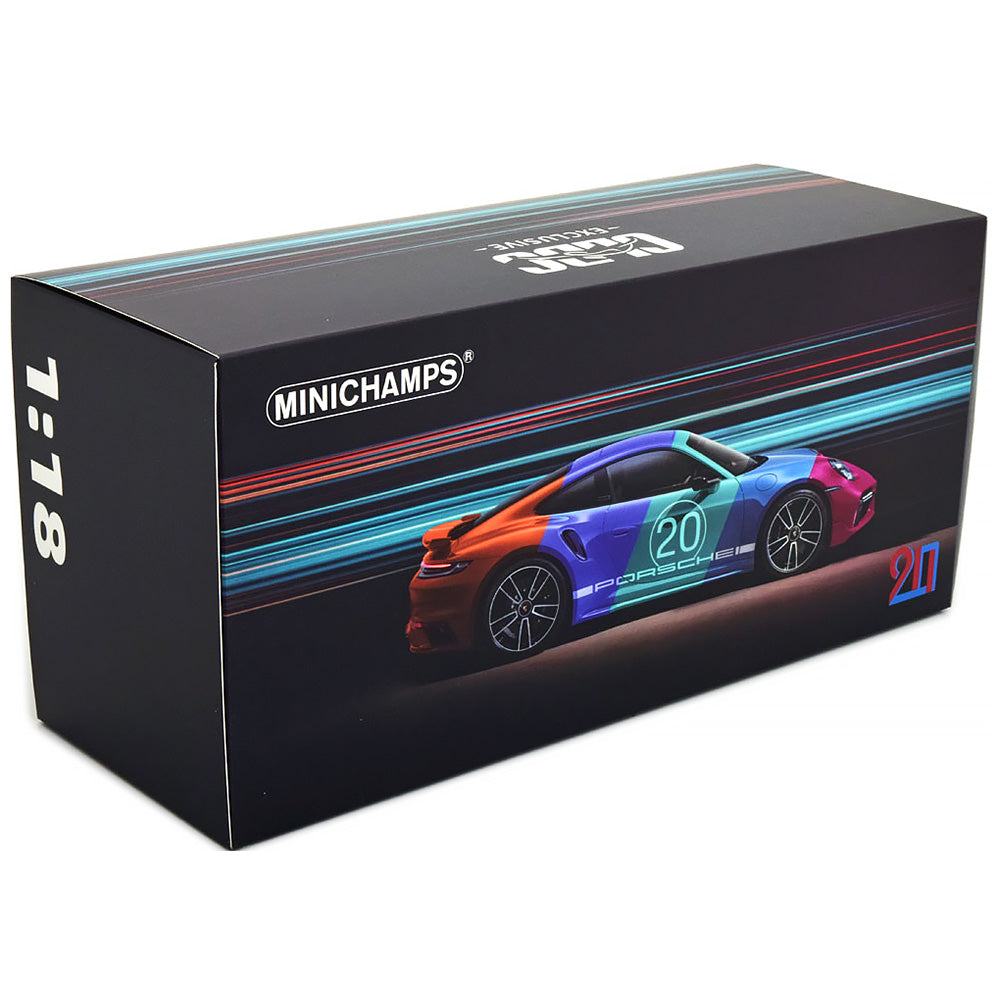Porsche 911 Turbo S Coupe Sport Design 2021 mint green - 1/18 Minichamps