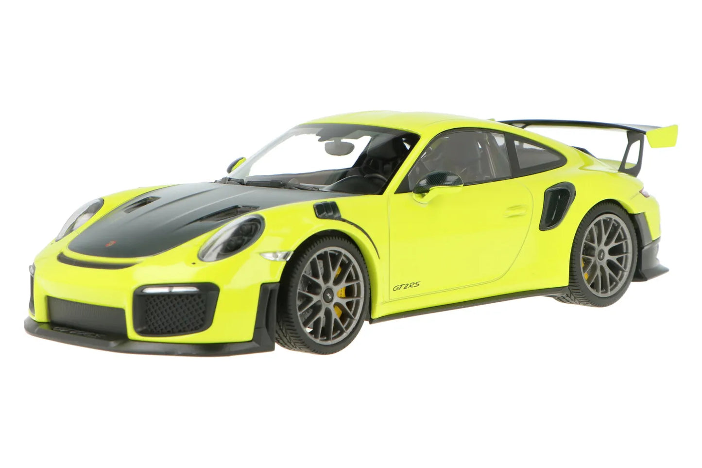 Porsche 911 GT2 RS 2018 light green 1/504 pcs - 1/18 Minichamps