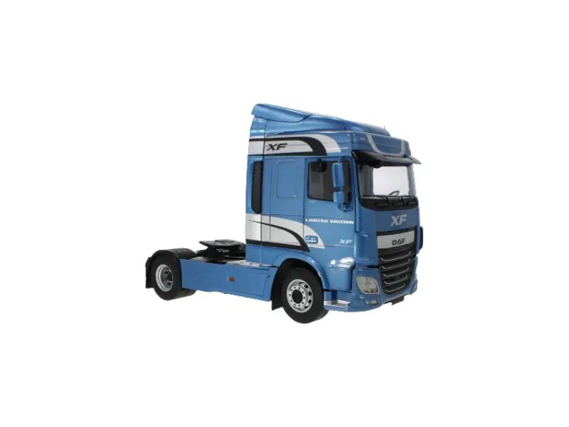 Camion DAF XF Space albastru - 1/18 Premium ClassiXXs by Ixo Models