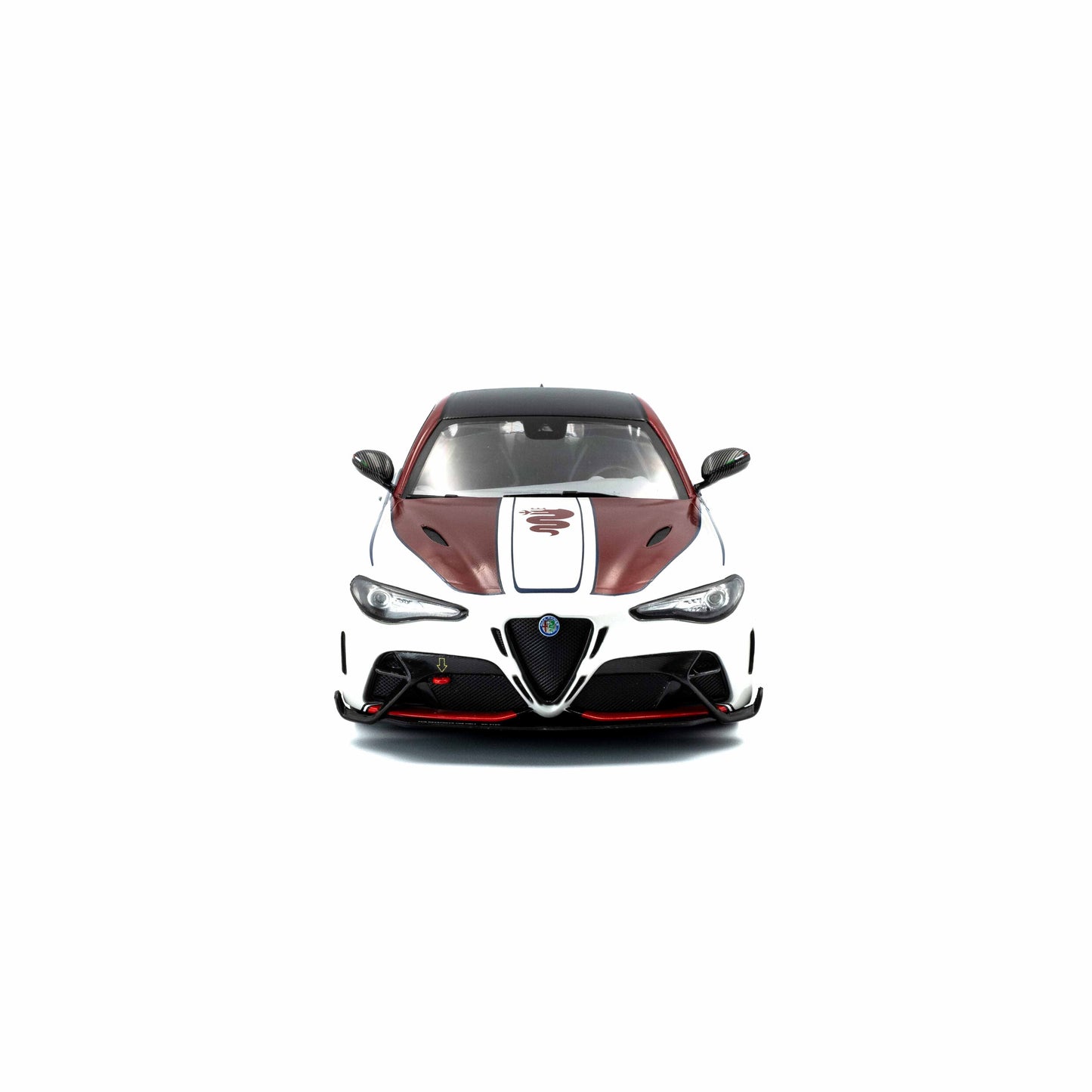 Alfa Romeo Giulia Gta  Bianco I Rosso 2023 - 1/18 Solido