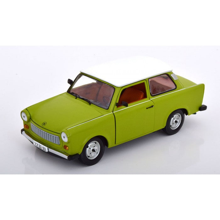 Trabant 601 green - 1/18 Sun Star