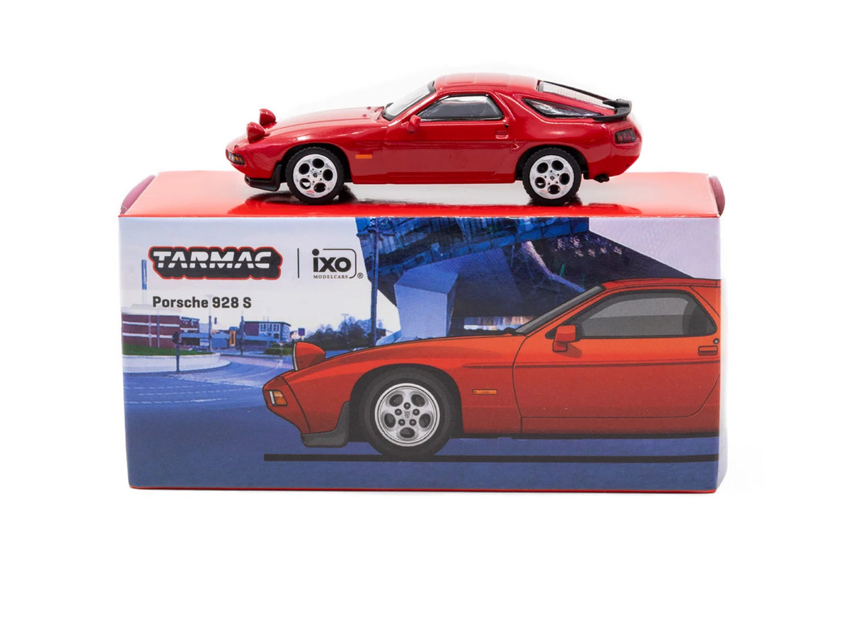 Porsche 928 S rosu - 1/64 Tarmac Works