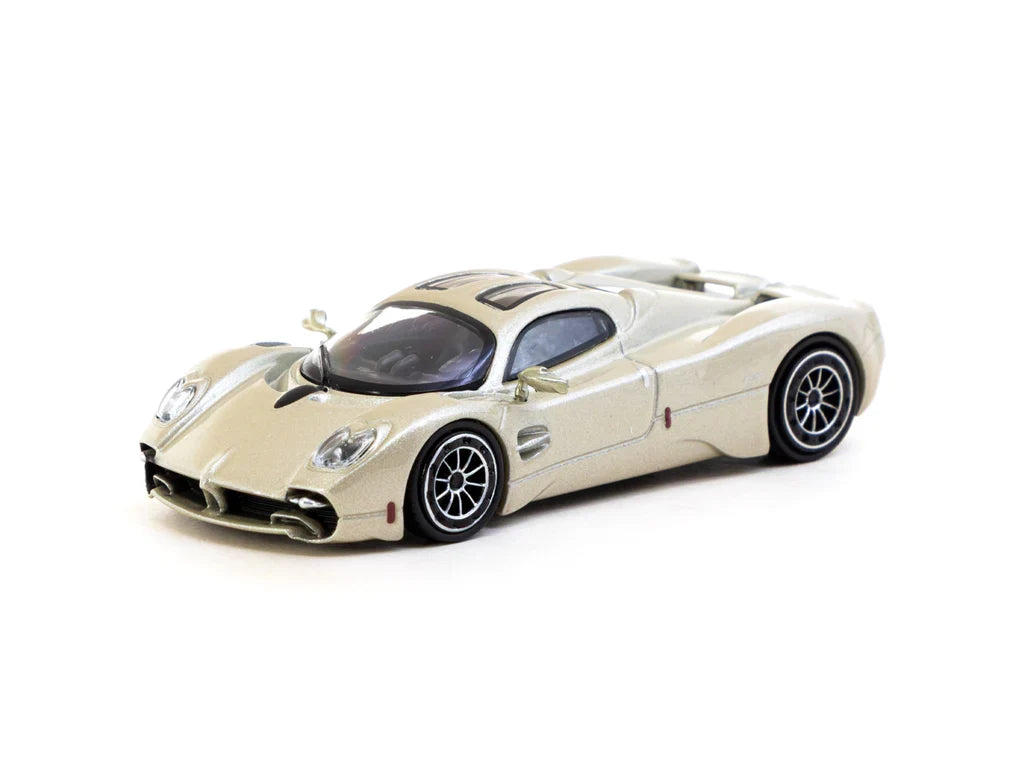 Pagani Utopia Rinascimento - 1/64 Tarmac Works