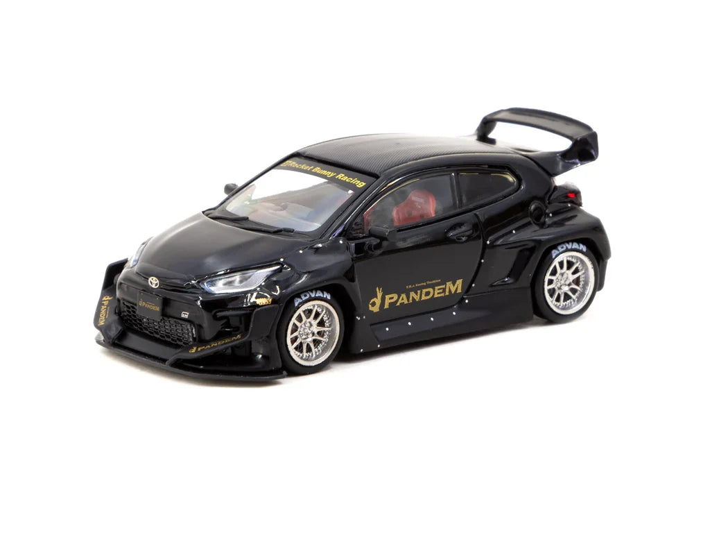 Toyota GR Yaris Pandem cu vitrina plexiglass - 1/64 Tarmac