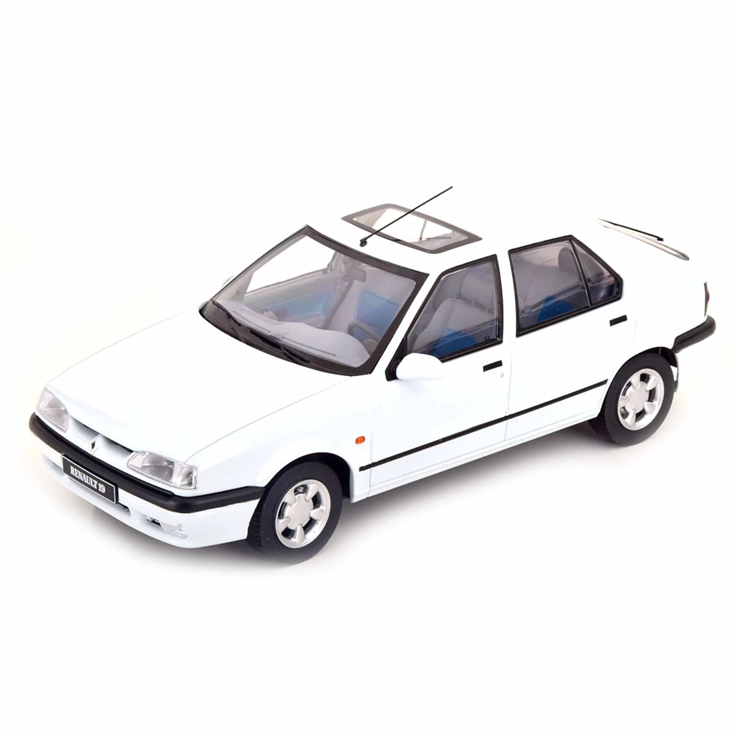 Renault 19 alb - 1/18 Triple9