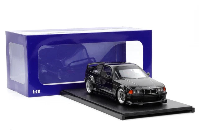 BMW M3 E36 GTR plain body black - 1/18 Werk83