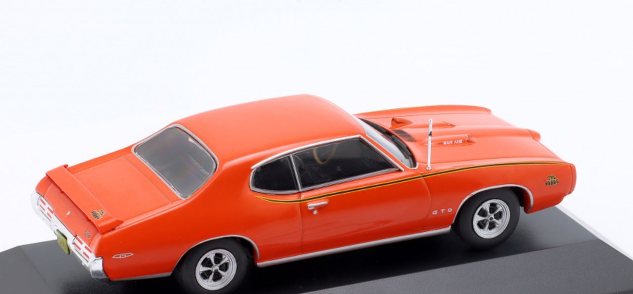 Pontiac GTO The Judge 1969 cu vitrina plexiglass - 1/43 Altaya