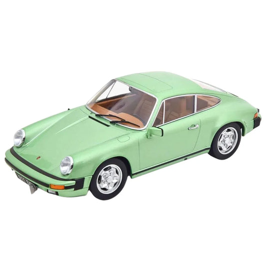 Porsche 911 SC Coupe 1978 verde deschis - 1/18 KK-Scale