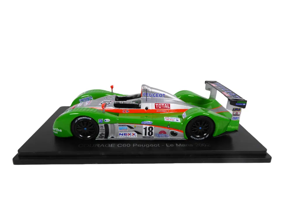 Peugeot C60 COURAGE- Le Mans 2002 cu vitrina plexiglass - 1/43 Spark