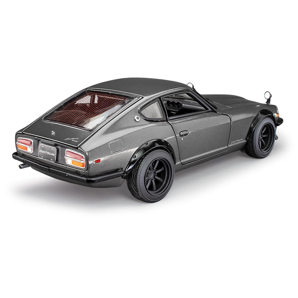 Datsun 240Z 1971 dark gray - 1/18 Sun Star