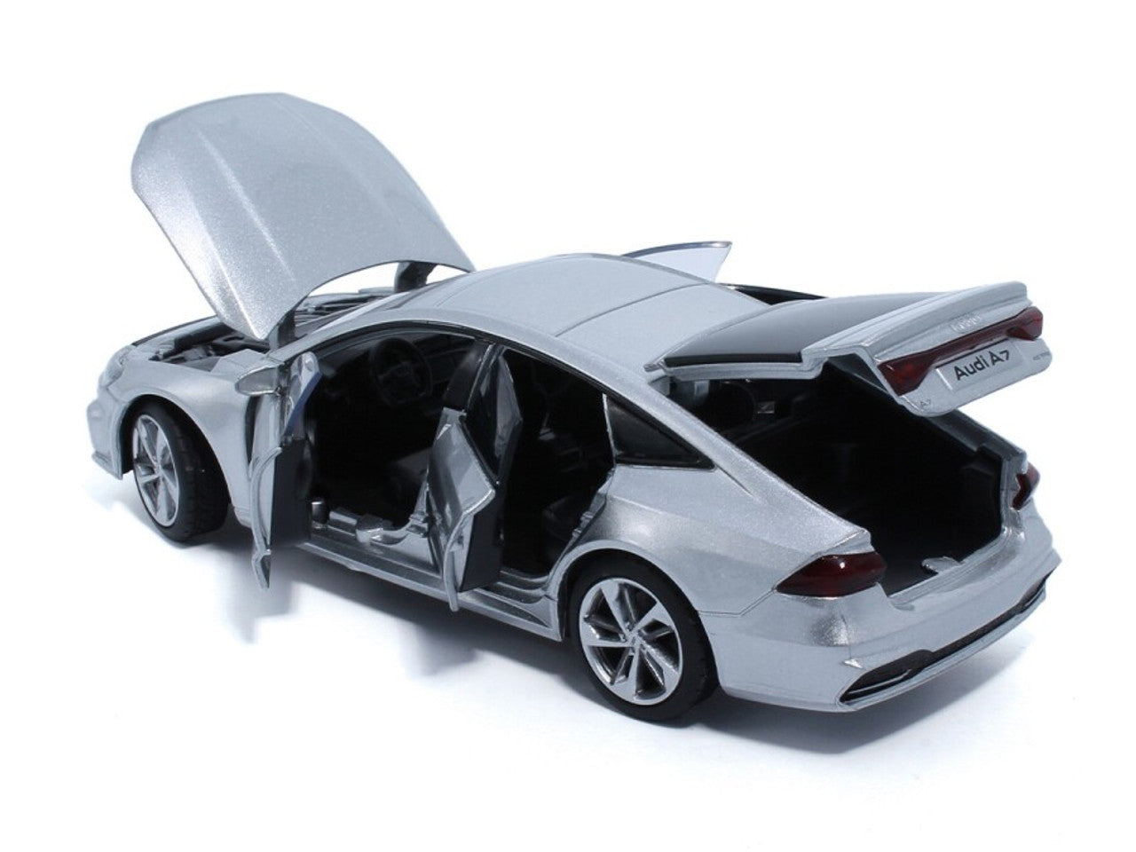 Audi A7 gri - 1/32 Tayumo