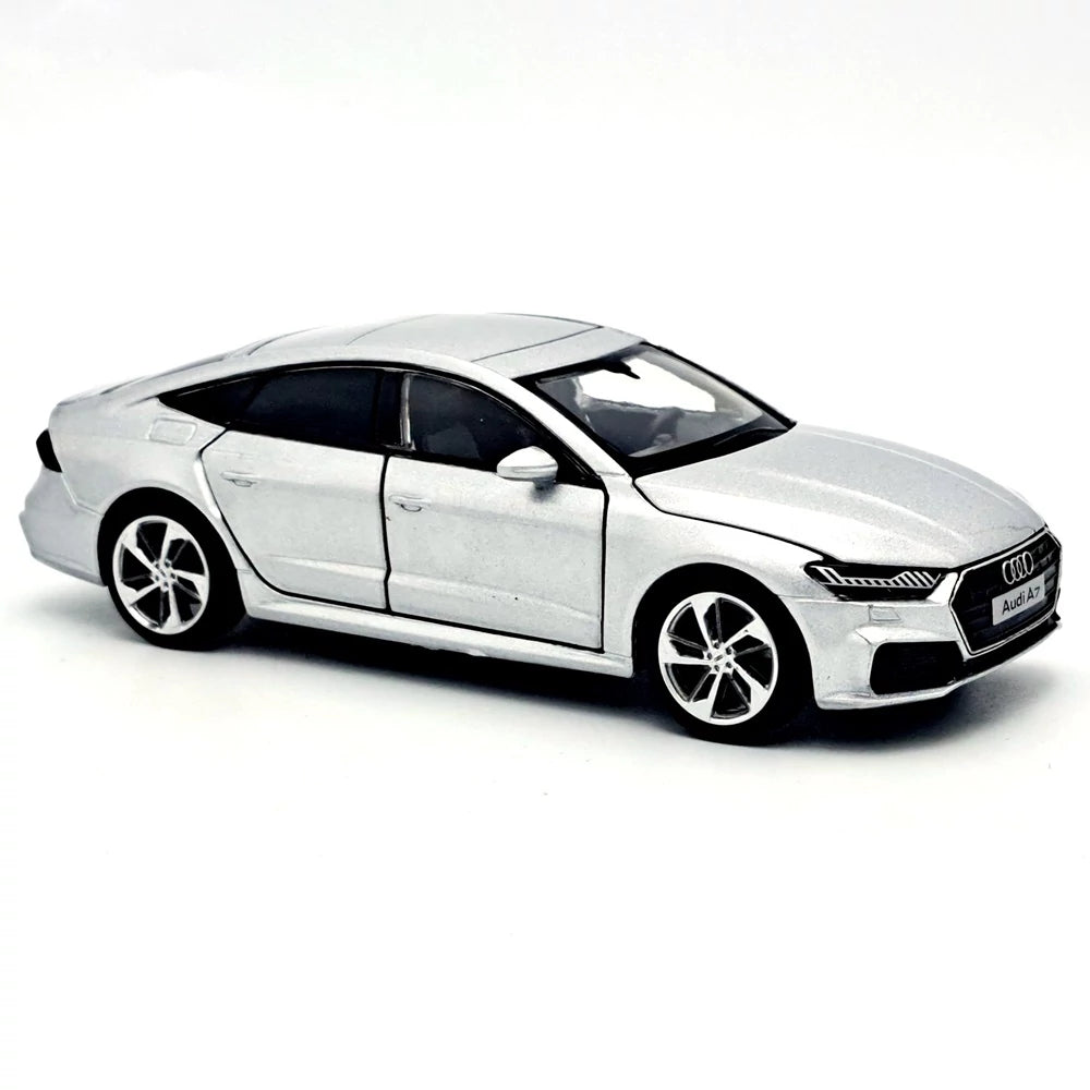 Audi A7 gri - 1/32 Tayumo