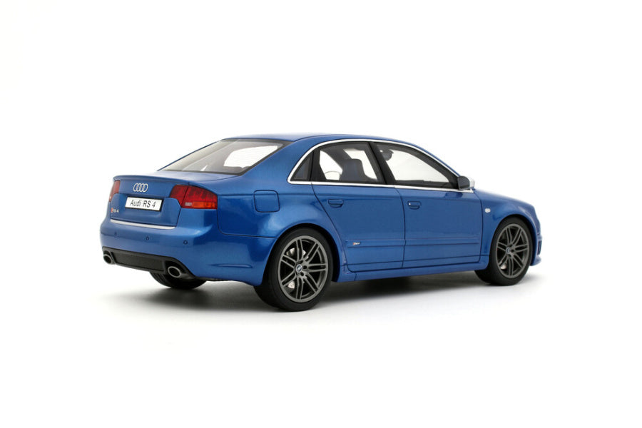Audi RS4 B7 Sedan albastru - 1/18 Otto Mobile