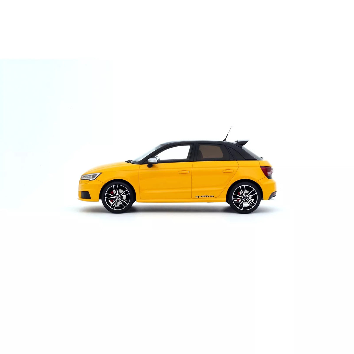 Audi S1 Sportback - 1/18 Otto Mobile