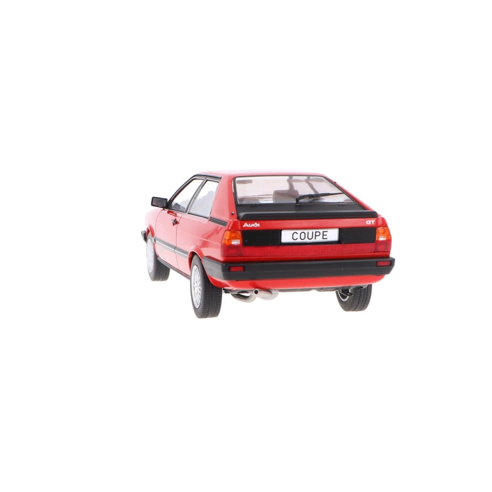 Audi Coupe rosu - 1/18 Modelcar Group