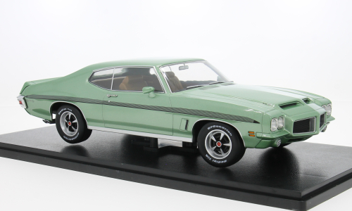 Pontiac LeMans GTO 1972 light green metallic - 1/18 KK-Scale
