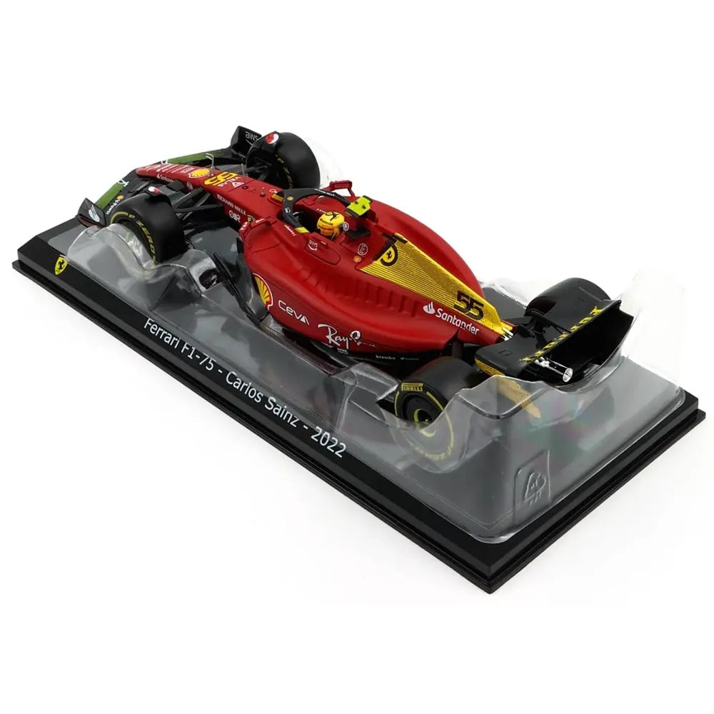 Formula 1 Ferrari F1-75 Carlos Sainz 2022 #55 cu vitrina plexiglass - 1/24 Bburago