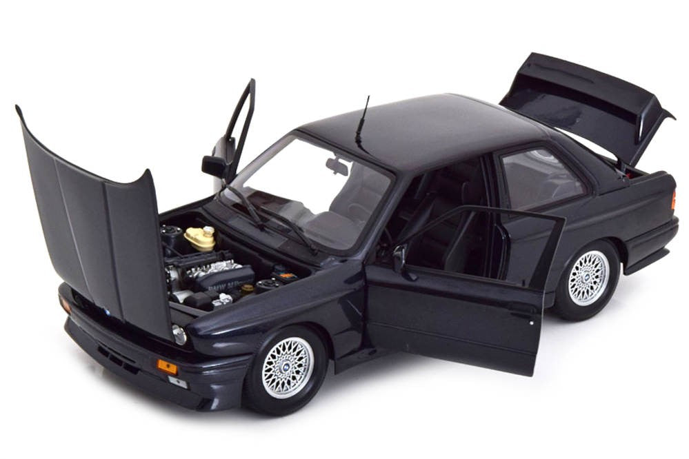 BMW M3 E30 Street 1987 negru metalic - 1/18 Minichamps