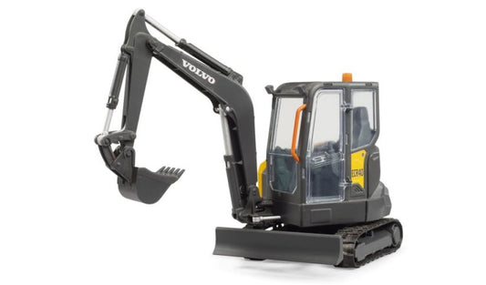BRUDER 02465 - Excavator Volvo ECR40