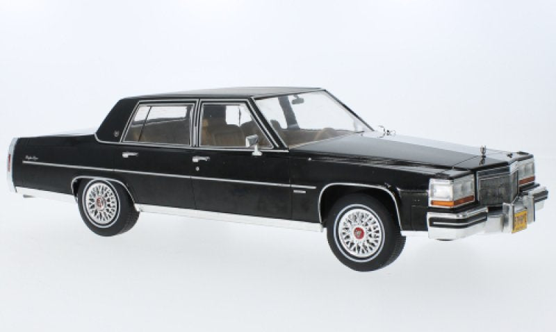 Cadillac Fleetwood Brougham negru - 1/18 Model Car Group