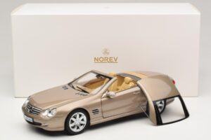 Mercedes-Benz SL 500 2003 Type R230 travertin beige metallic - 1/18 Norev