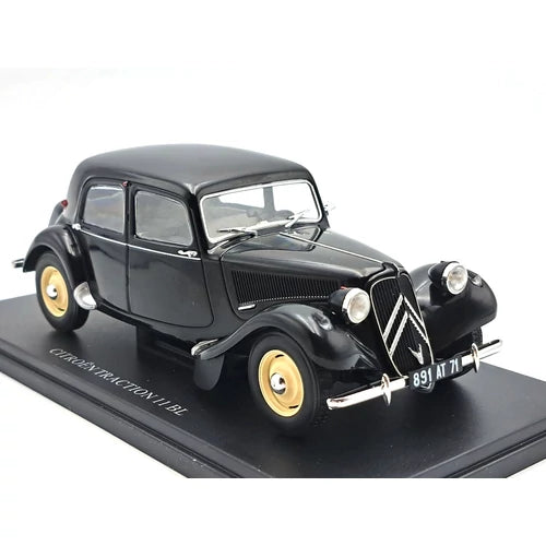 Citroen Traction 11 BL - 1/24 Edicola