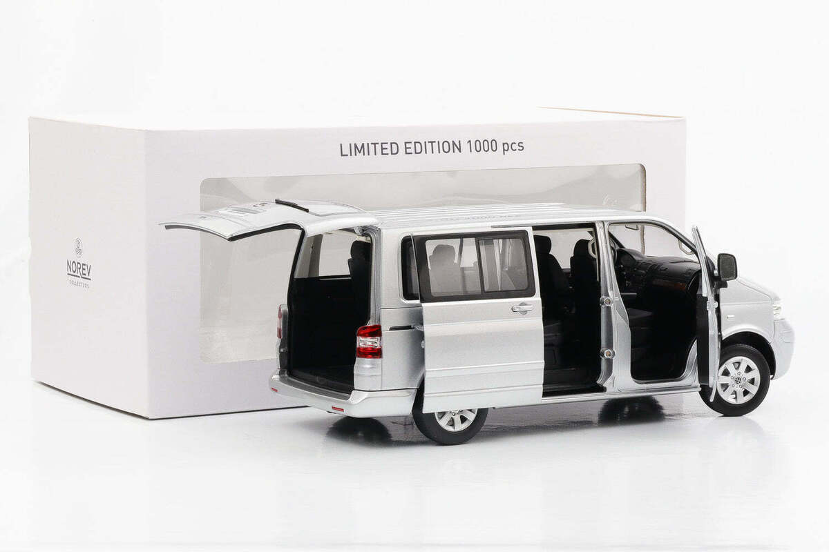 Volkswagen Multivan T5 2003 argintiu 1/1000pcs - 1/18 Norev