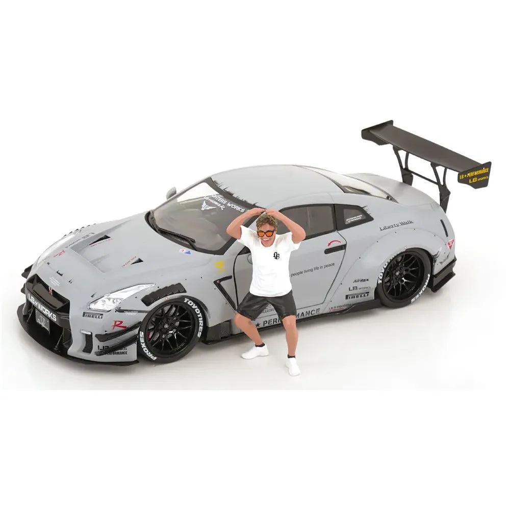 Nissan GT-R R35 LBWK Bodykit type 2.0 cu figurina - 1/18 Solido