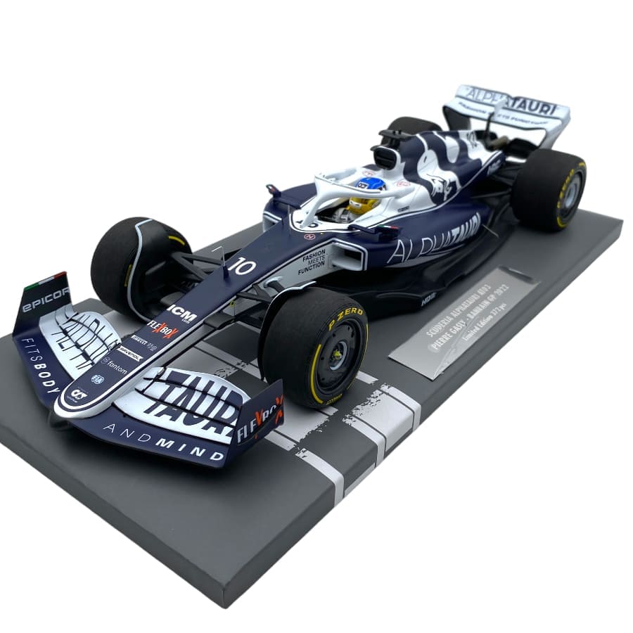 Formula 1 Scuderia Alpha-Tauri AT03 Pierre Gasly Bahrain GP 2022 - 1/18 Minichamps
