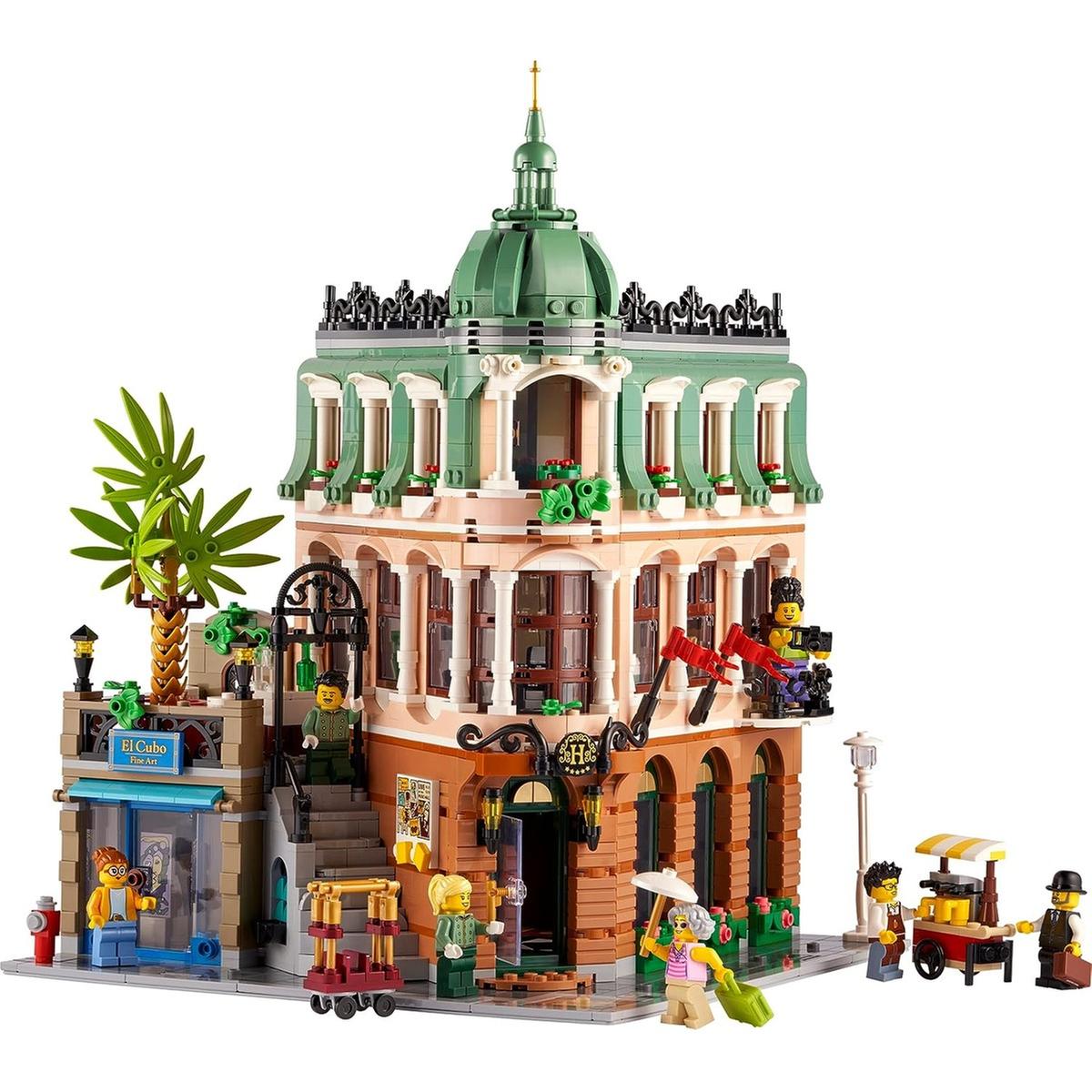 LEGO Icons Creator Expert 10297- Hotel Boutique (3066 piese)