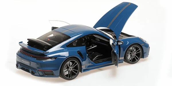Porsche 911 Turbo S Sport Design 2021 albastru - 1/18 Minichamps