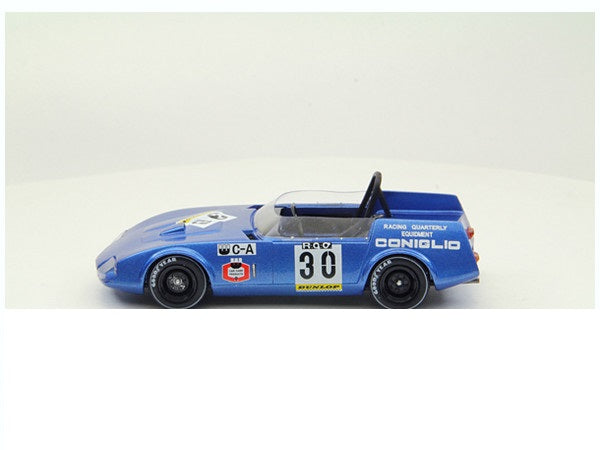 RQ Coniglio Debut Race #30 cu vitrina plexiglass - 1/43 Ebbro