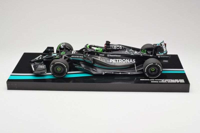 Formula 1 Mercedes-AMG Petronas F1 W14 E Performance Goerge Russell #63 Bahrain GP 2023 1/363pcs - 1/18 Minichamps