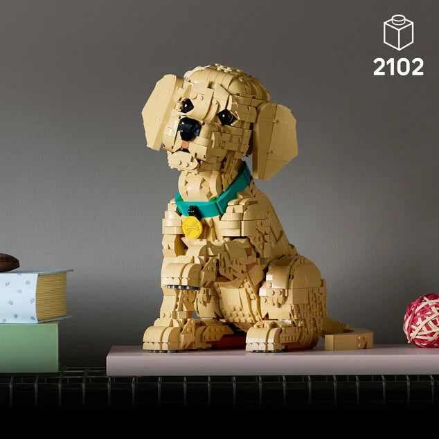 LEGO Icons 11384 - Catelus Golden Retriever (2102 piese)